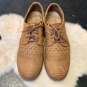 Frye Basket Woven Leather 8.5